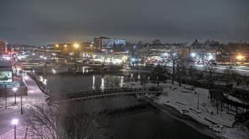 Weather camera view of City of Elgin.