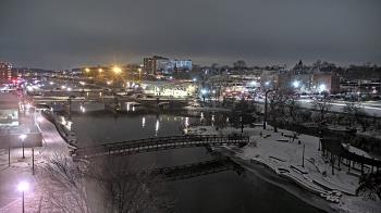 Weather camera view of City of Elgin.