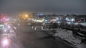 Weather camera view of City of Elgin.