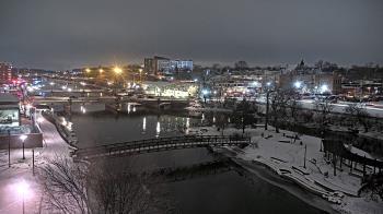 Weather camera view of City of Elgin.