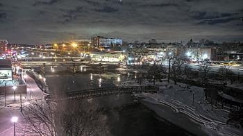 Weather camera view of City of Elgin.