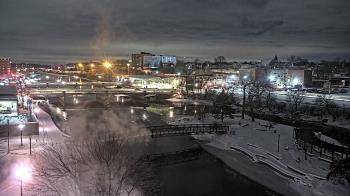 Weather camera view of City of Elgin.