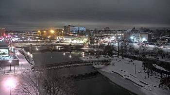 Weather camera view of City of Elgin.