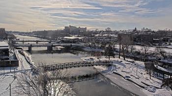 Weather camera view of City of Elgin.