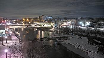 Weather camera view of City of Elgin.