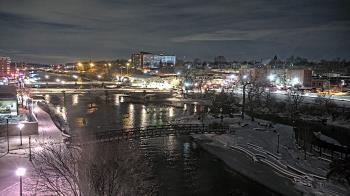 Weather camera view of City of Elgin.