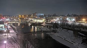 Weather camera view of City of Elgin.