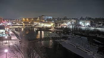 Weather camera view of City of Elgin.