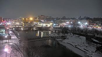 Weather camera view of City of Elgin.