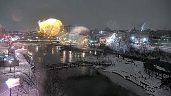 Weather camera view of City of Elgin.