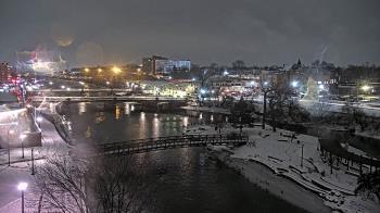 Weather camera view of City of Elgin.