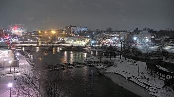 Weather camera view of City of Elgin.