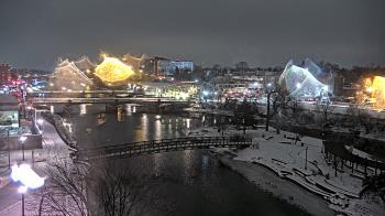 Weather camera view of City of Elgin.