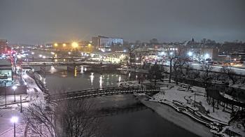 Weather camera view of City of Elgin.