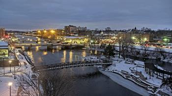 Weather camera view of City of Elgin.