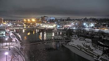 Weather camera view of City of Elgin.