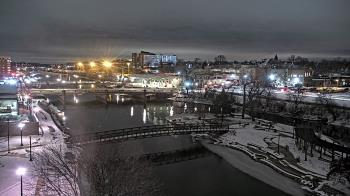 Weather camera view of City of Elgin.