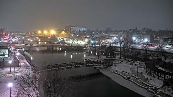 Weather camera view of City of Elgin.