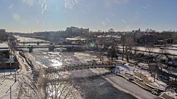 Weather camera view of City of Elgin.