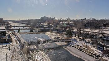 Weather camera view of City of Elgin.