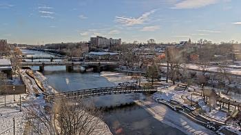 Weather camera view of City of Elgin.