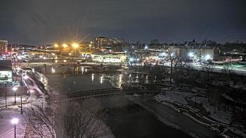 Weather camera view of City of Elgin.