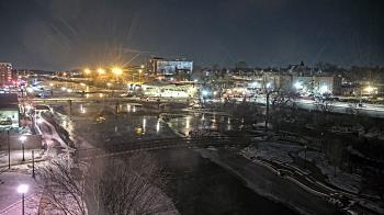 Weather camera view of City of Elgin.