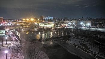 Weather camera view of City of Elgin.