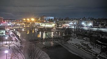 Weather camera view of City of Elgin.