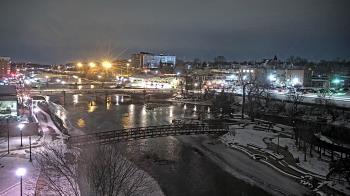 Weather camera view of City of Elgin.