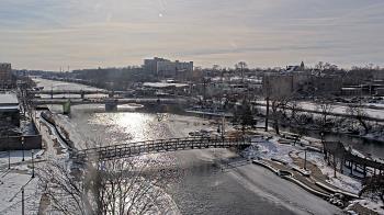 Weather camera view of City of Elgin.