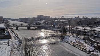 Weather camera view of City of Elgin.