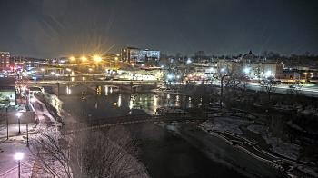 Weather camera view of City of Elgin.