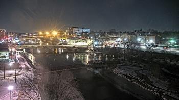 Weather camera view of City of Elgin.