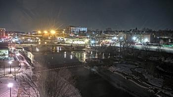 Weather camera view of City of Elgin.