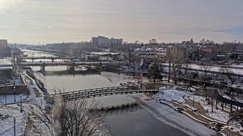 Weather camera view of City of Elgin.