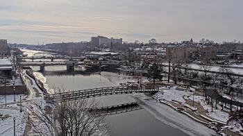 Weather camera view of City of Elgin.