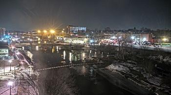 Weather camera view of City of Elgin.