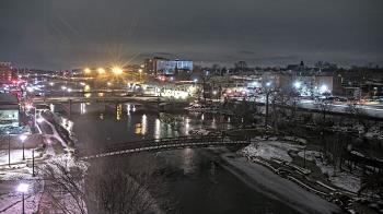 Weather camera view of City of Elgin.