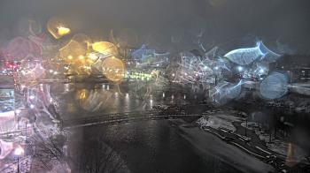 Weather camera view of City of Elgin.