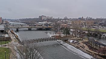 Weather camera view of City of Elgin.