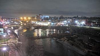 Weather camera view of City of Elgin.