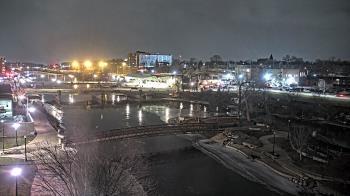 Weather camera view of City of Elgin.