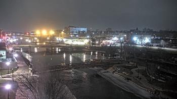 Weather camera view of City of Elgin.