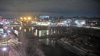 Weather camera view of City of Elgin.