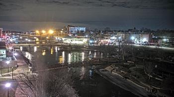 Weather camera view of City of Elgin.