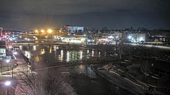 Weather camera view of City of Elgin.