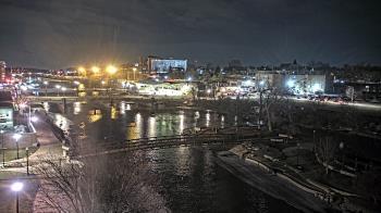 Weather camera view of City of Elgin.