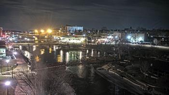 Weather camera view of City of Elgin.