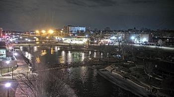 Weather camera view of City of Elgin.